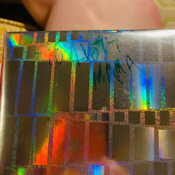 Meet your Posher, Kelli - Picture 1 of 1